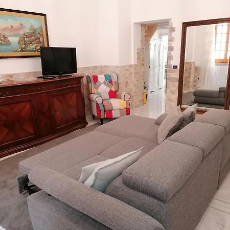 Centro Storico Mare Fuori Villa Brindisi Luaran gambar