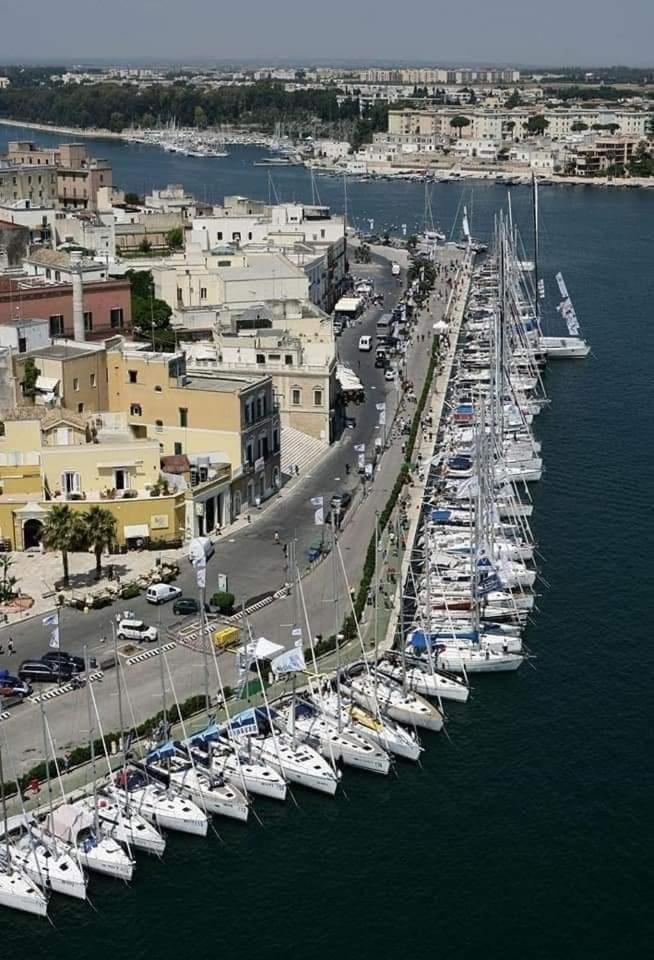 Centro Storico Mare Fuori Villa Brindisi Luaran gambar
