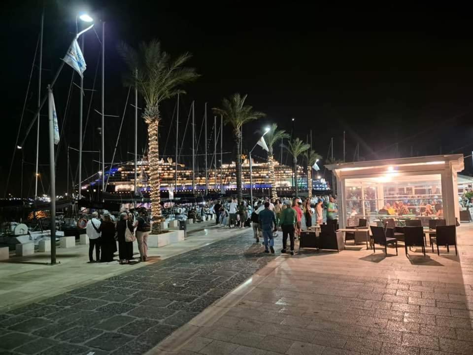 Centro Storico Mare Fuori Villa Brindisi Luaran gambar